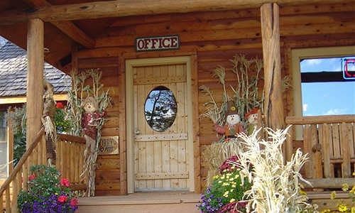 Отель Somers Bay Log Cabin Lodging Экстерьер фото